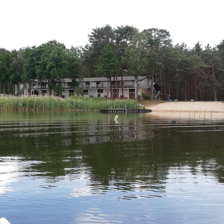 Apartament Nad Jeziorem Slawskim Radzyń Exteriör bild