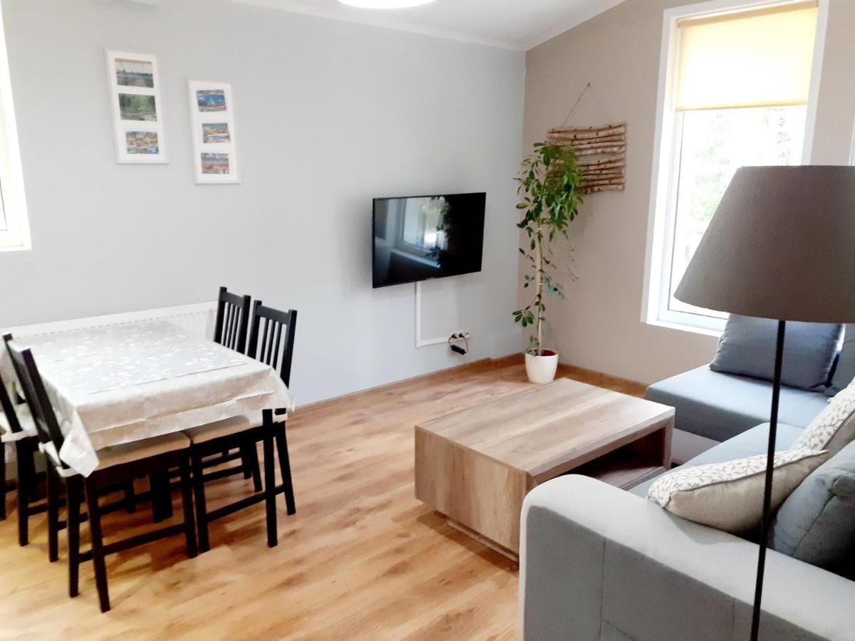Apartament Nad Jeziorem Slawskim Radzyń Exteriör bild